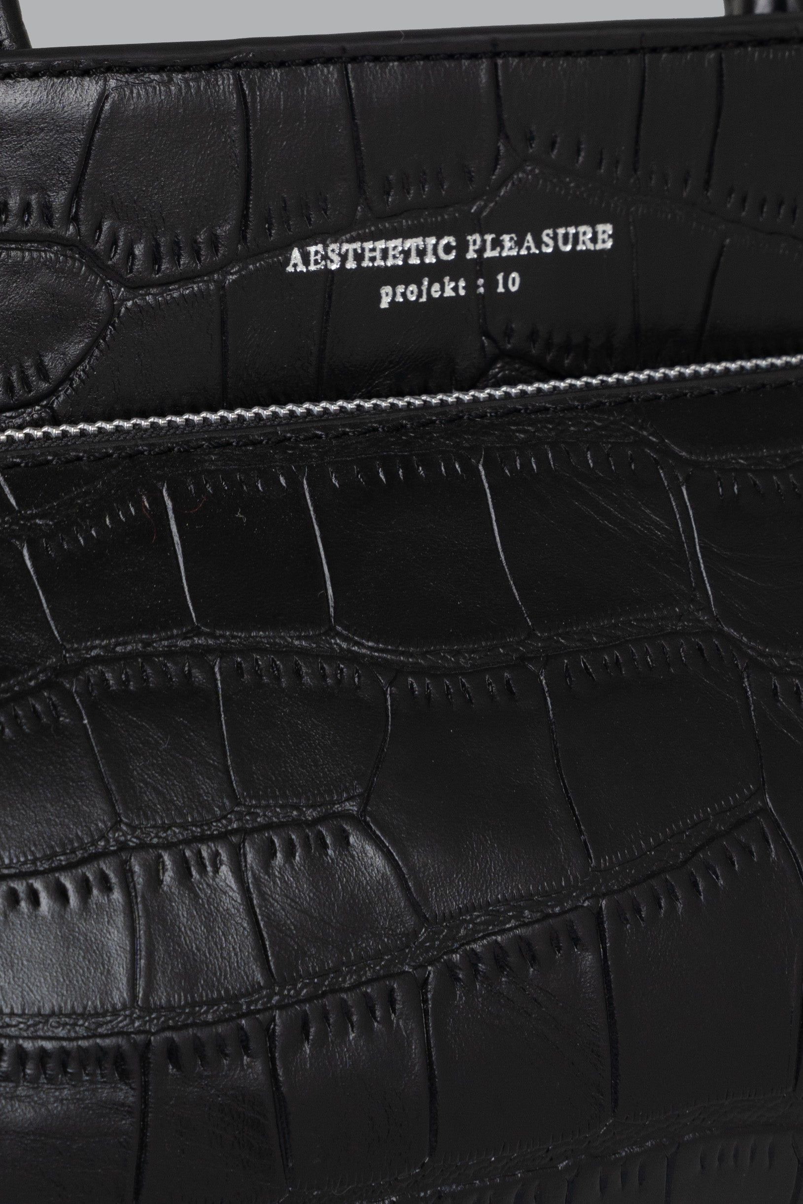 Ace Baguette Bag Alligator Black
