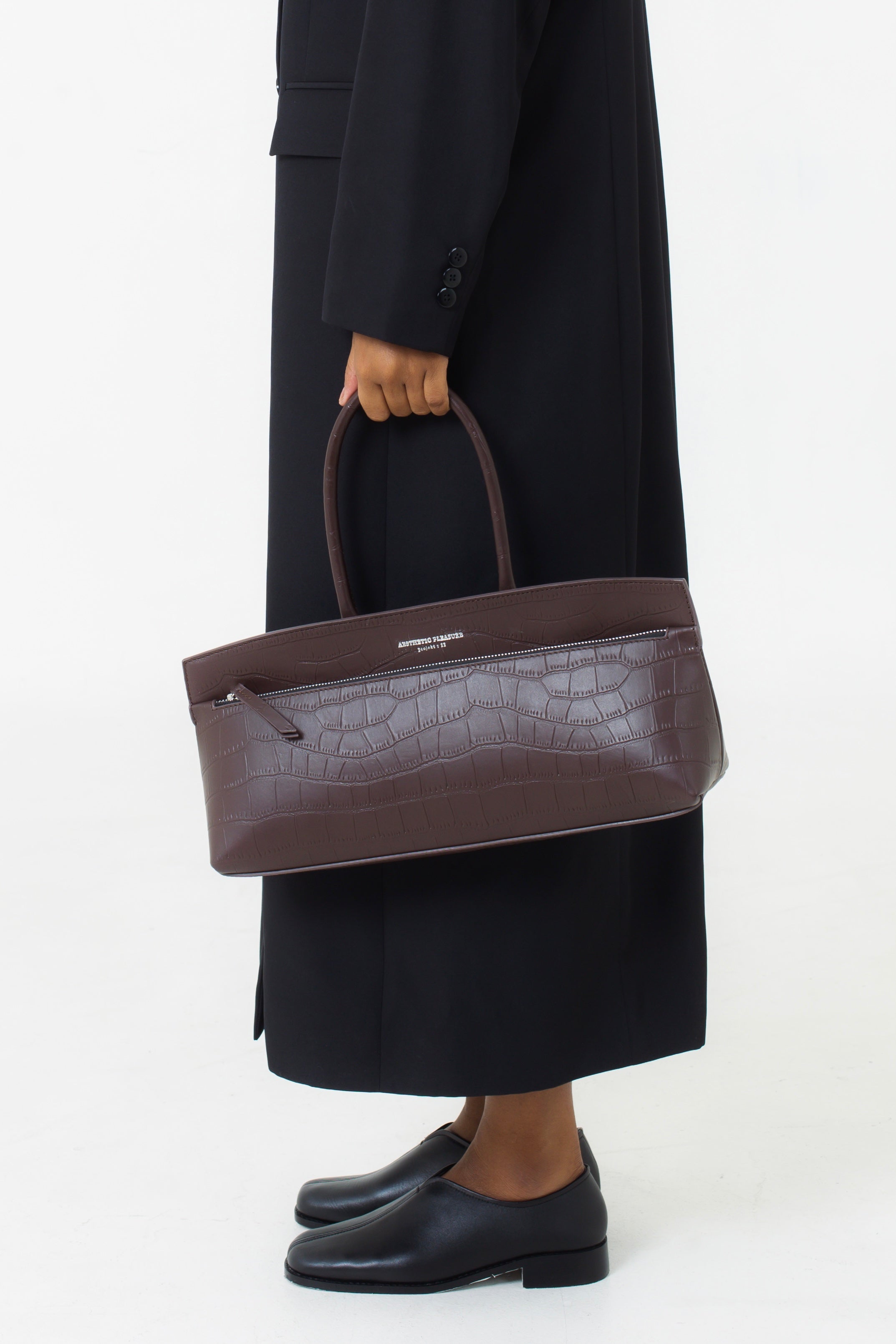 Ace Baguette Bag Alligator Brown