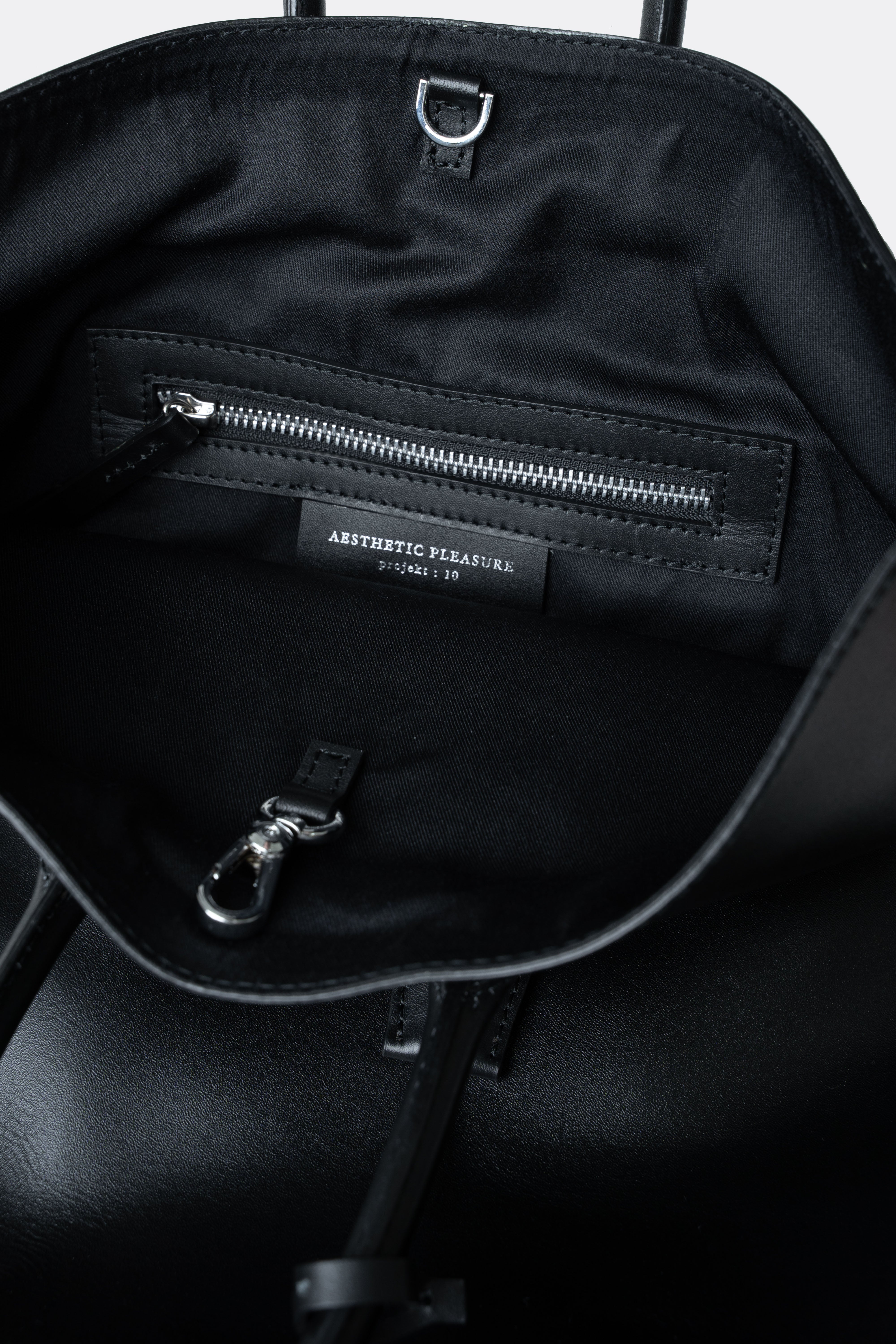 Closer Backpack Nappa Black