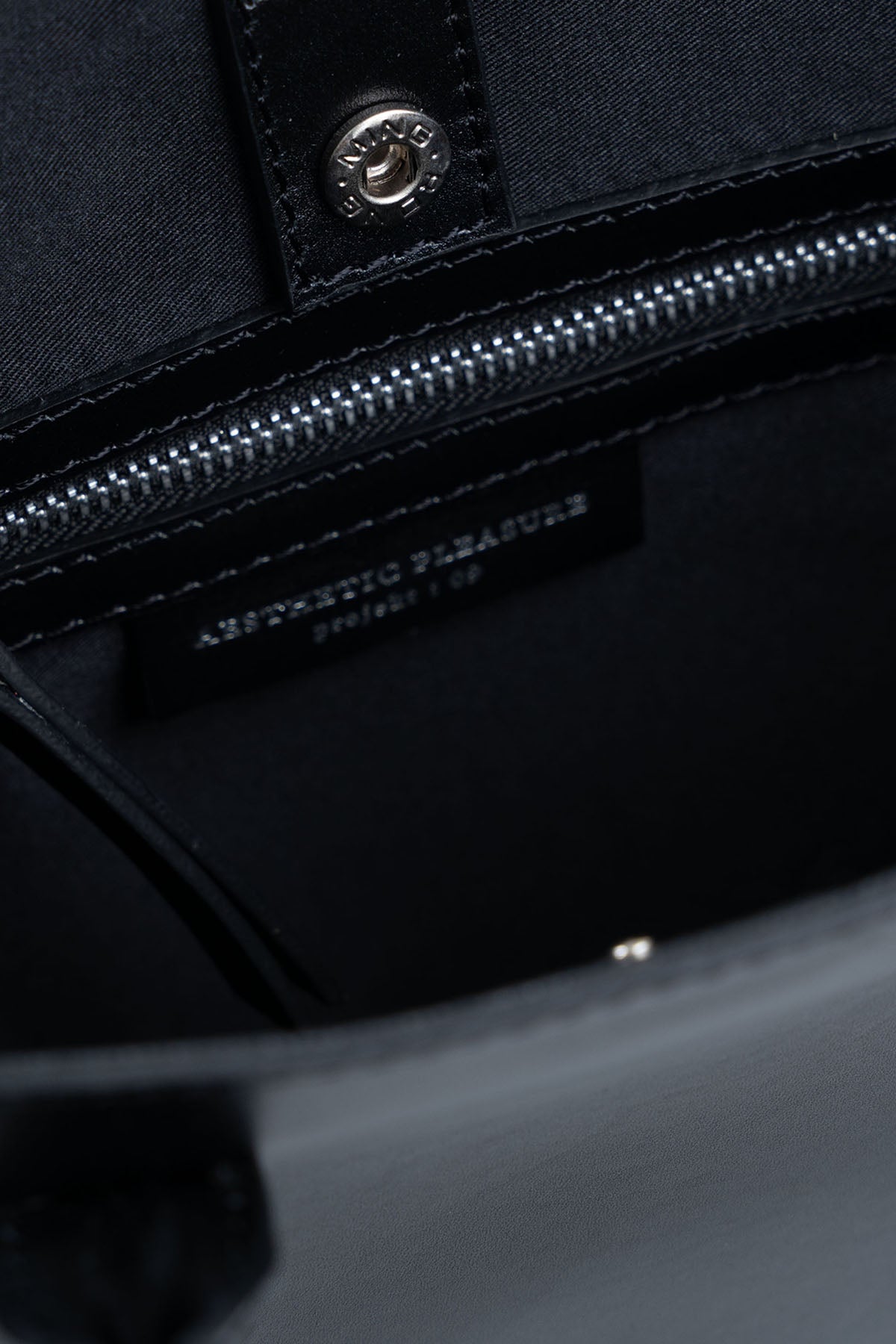 Closer Bag Nappa Black