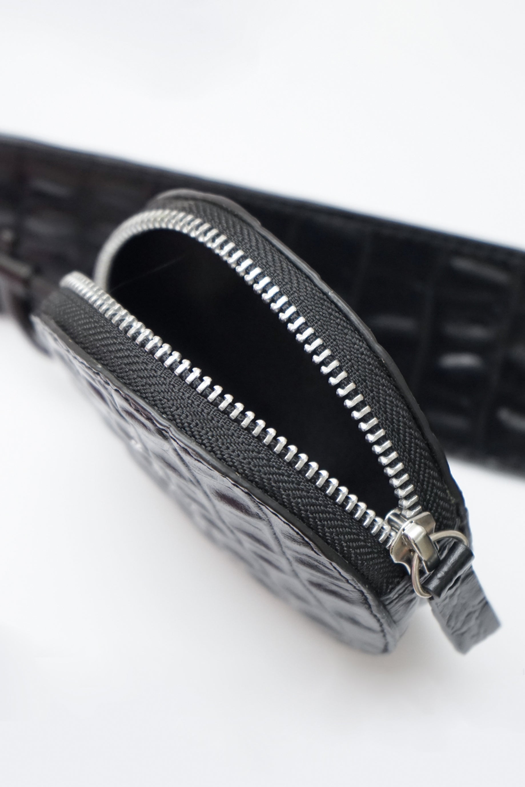 Connection Strap Croc Black