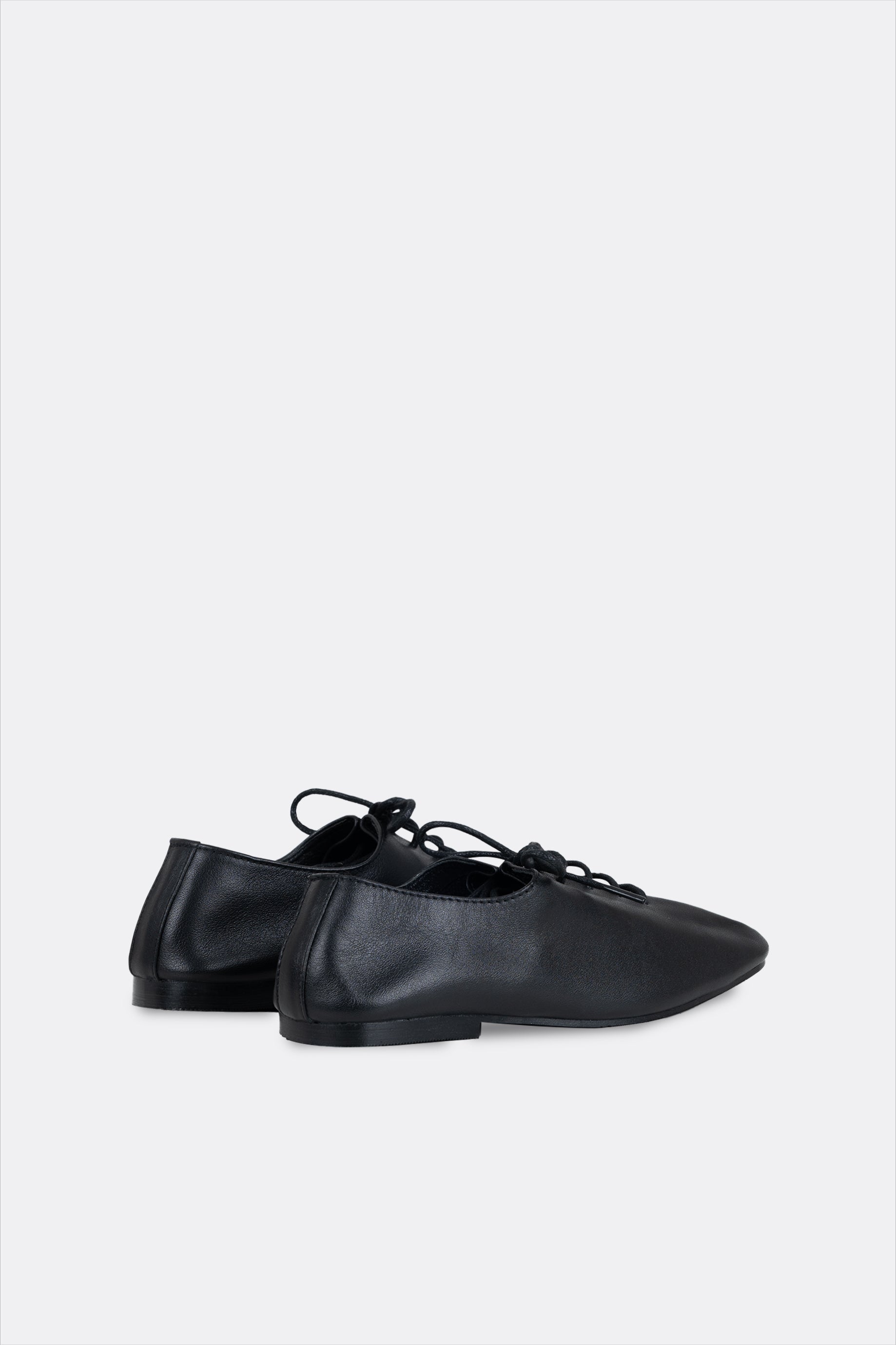 Daam Shoes Black