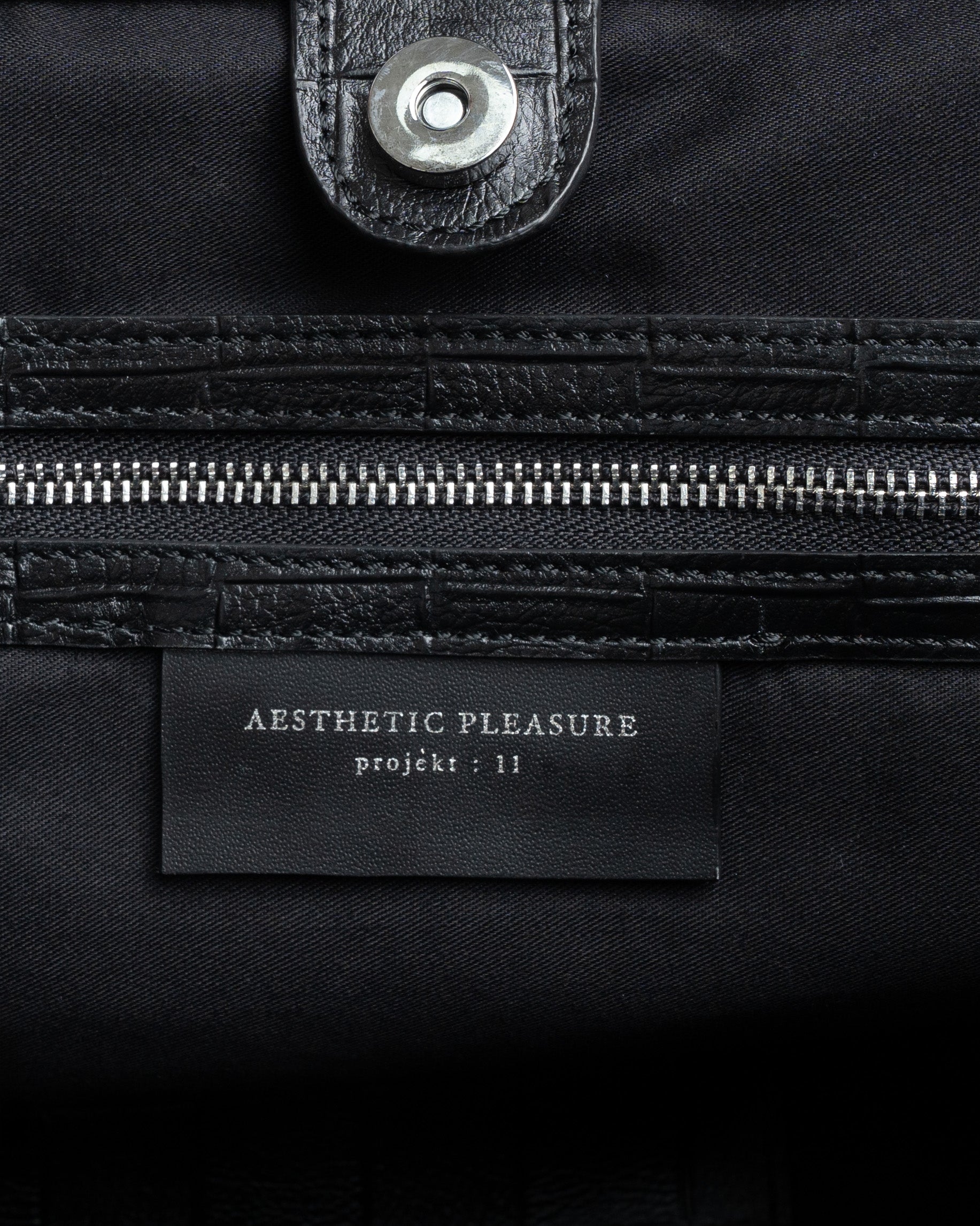 Essens Bag Check Black