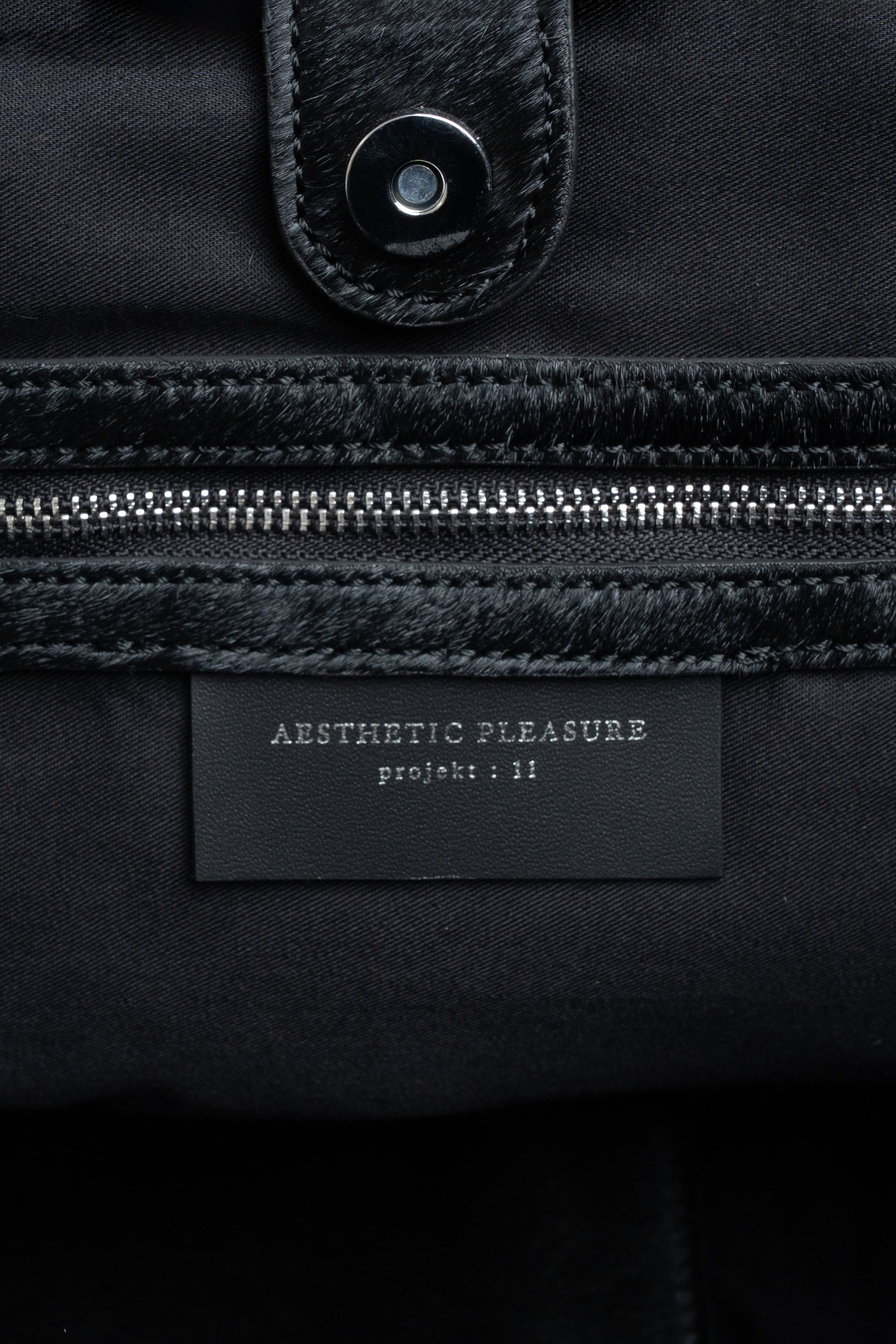 Essens Bag Pony Hair Black