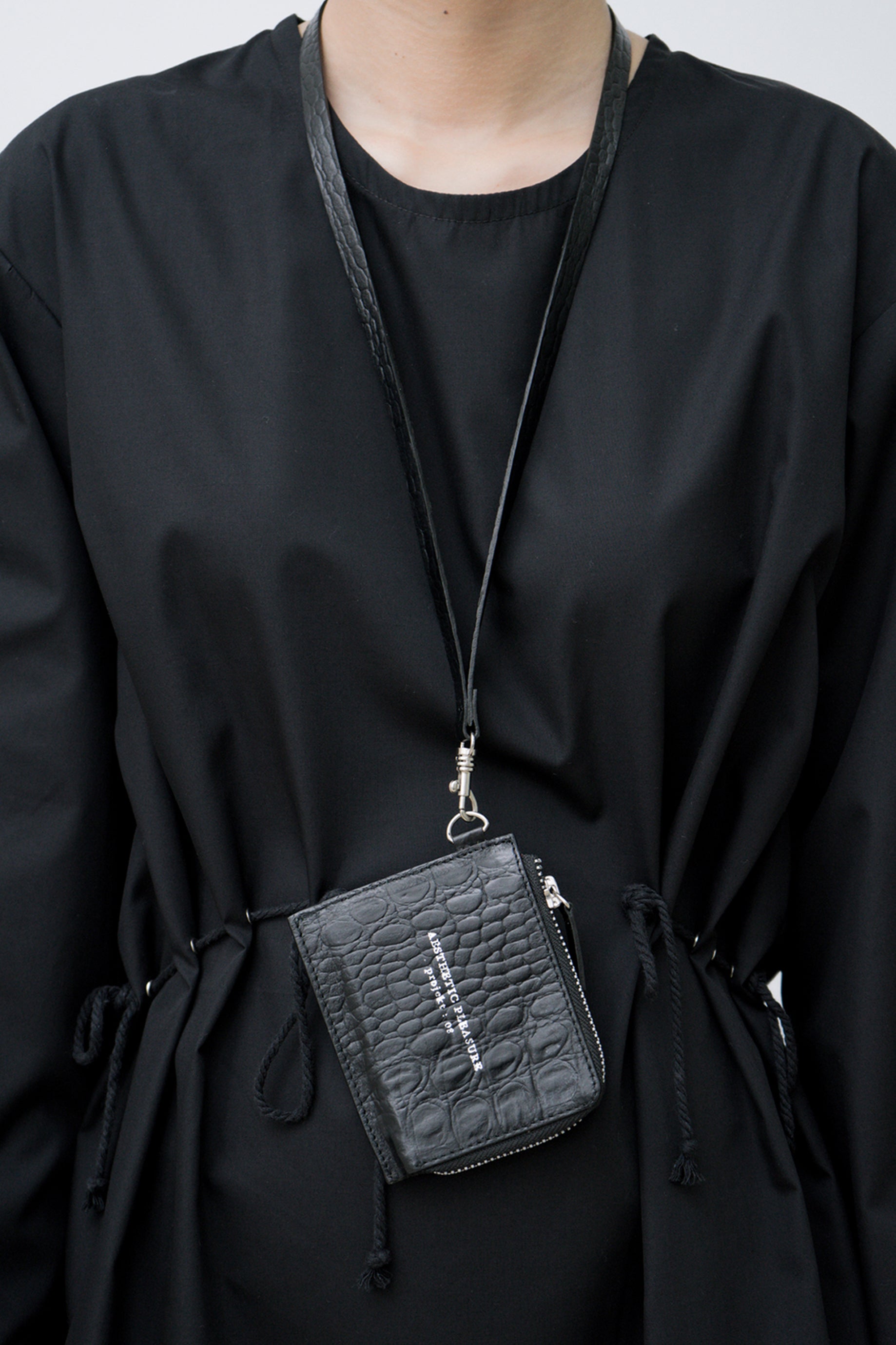 Gauss Lanyard Card Wallet Croc Black