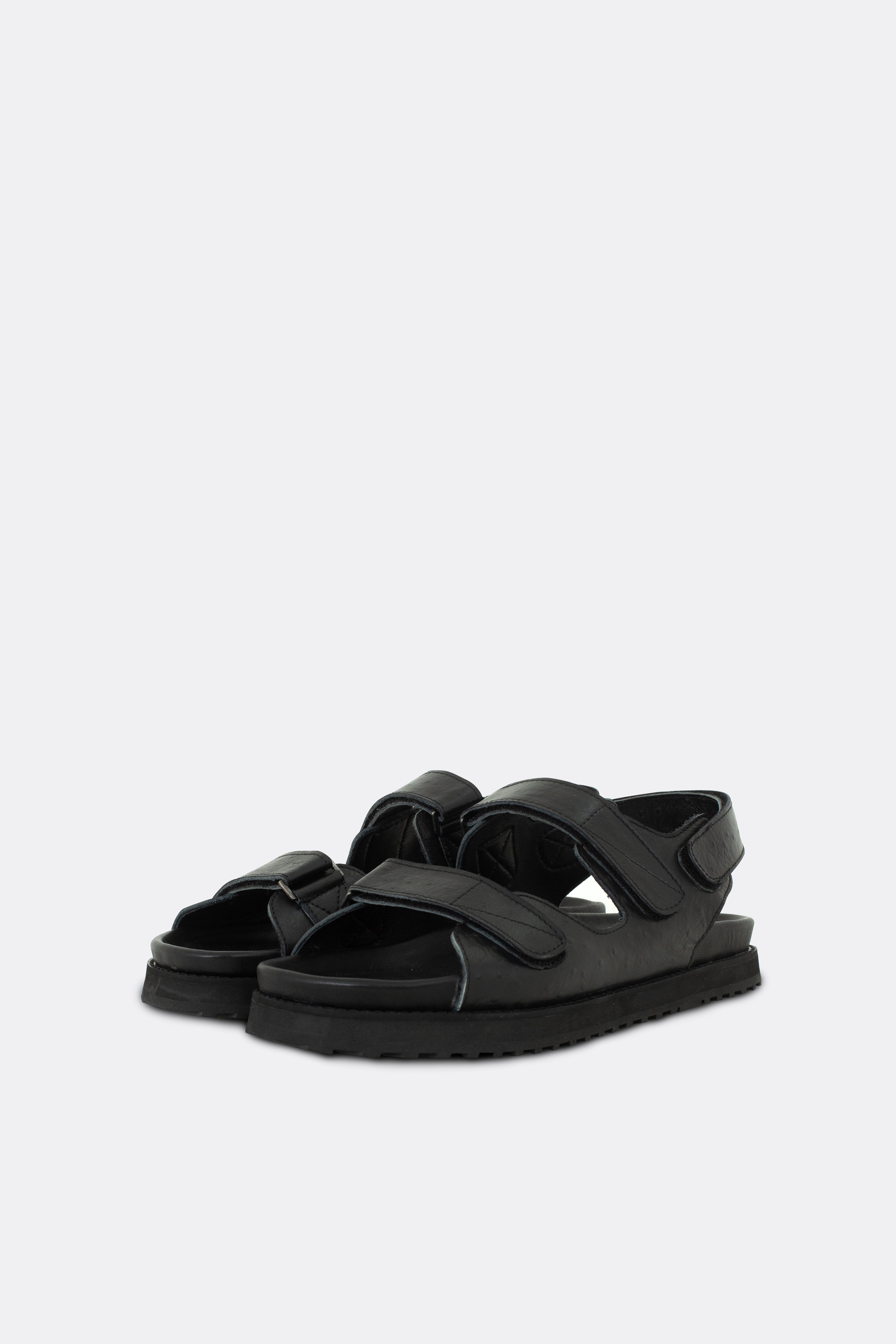 Gabi Sandal Ostrich Black
