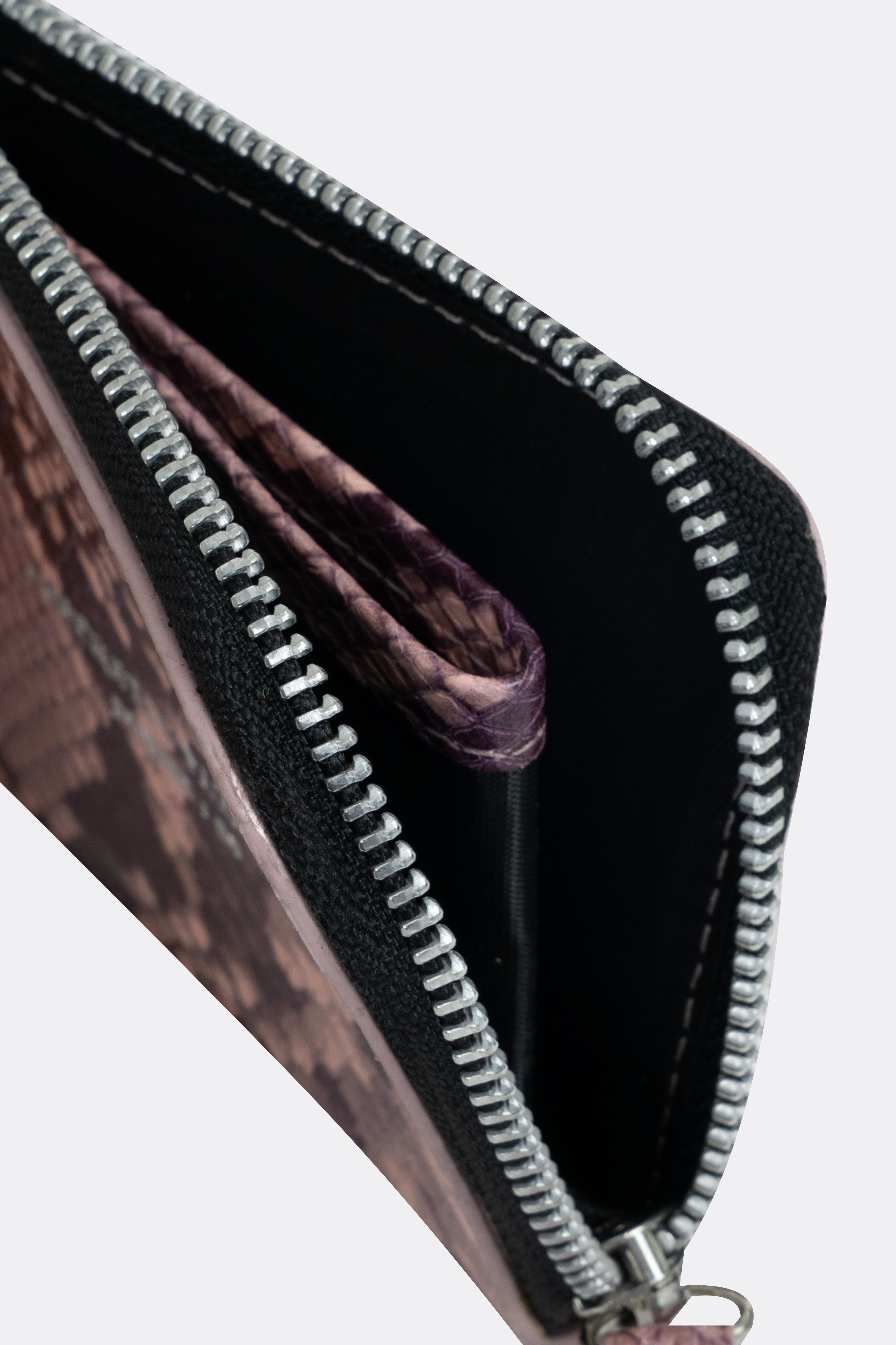 Gauss Lanyard Card Wallet Snakeskin Pink