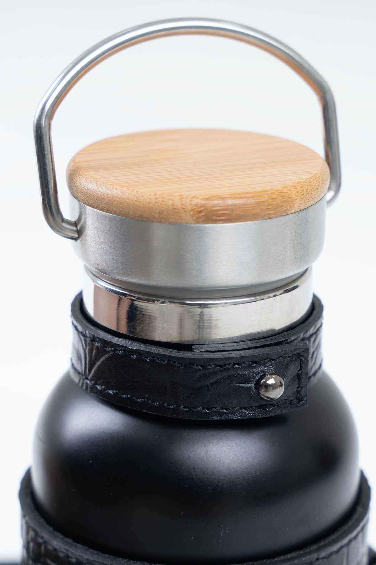 Ions Bottle Bag Croc Black - Black Bottle