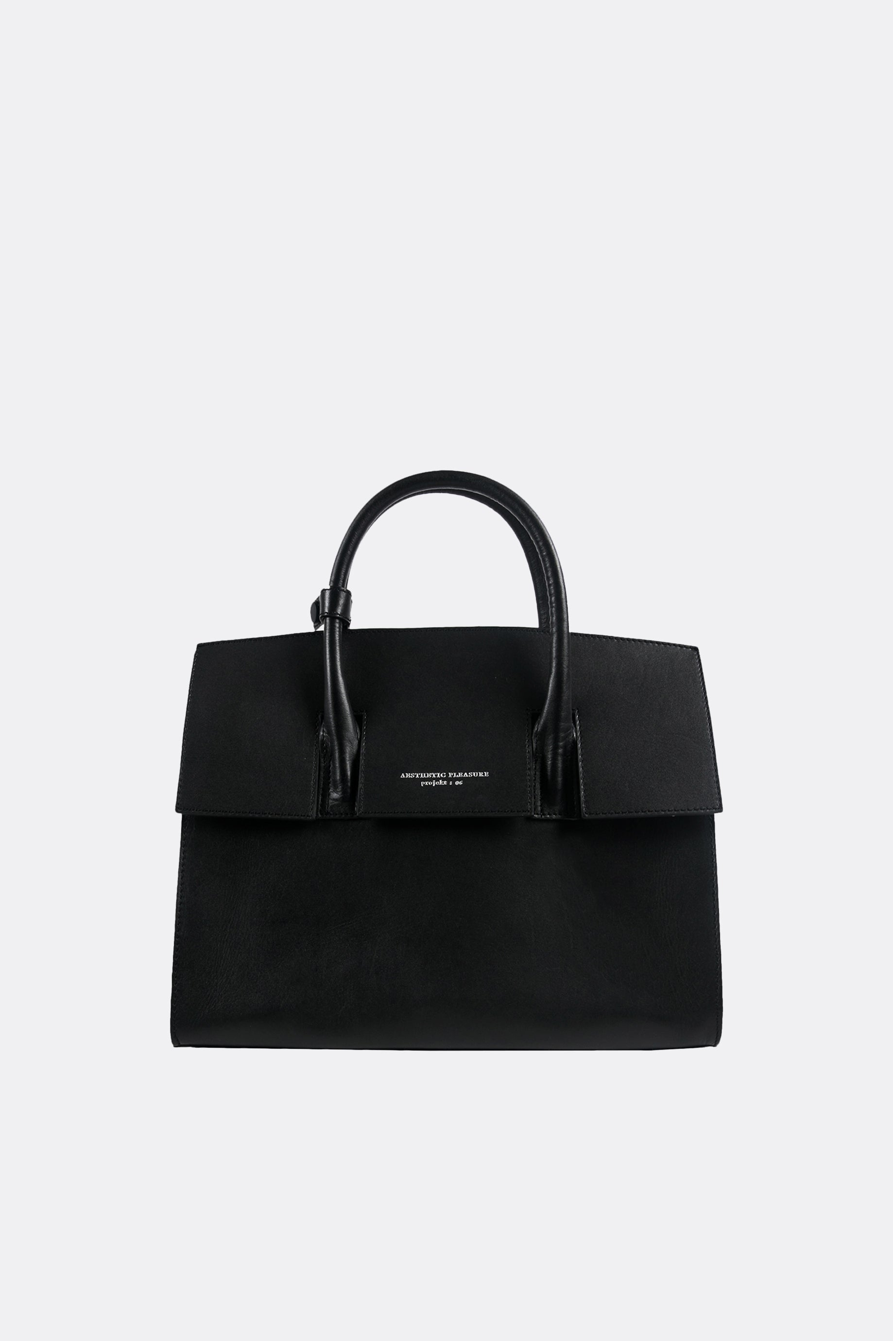 Isolation Bag Nappa Black