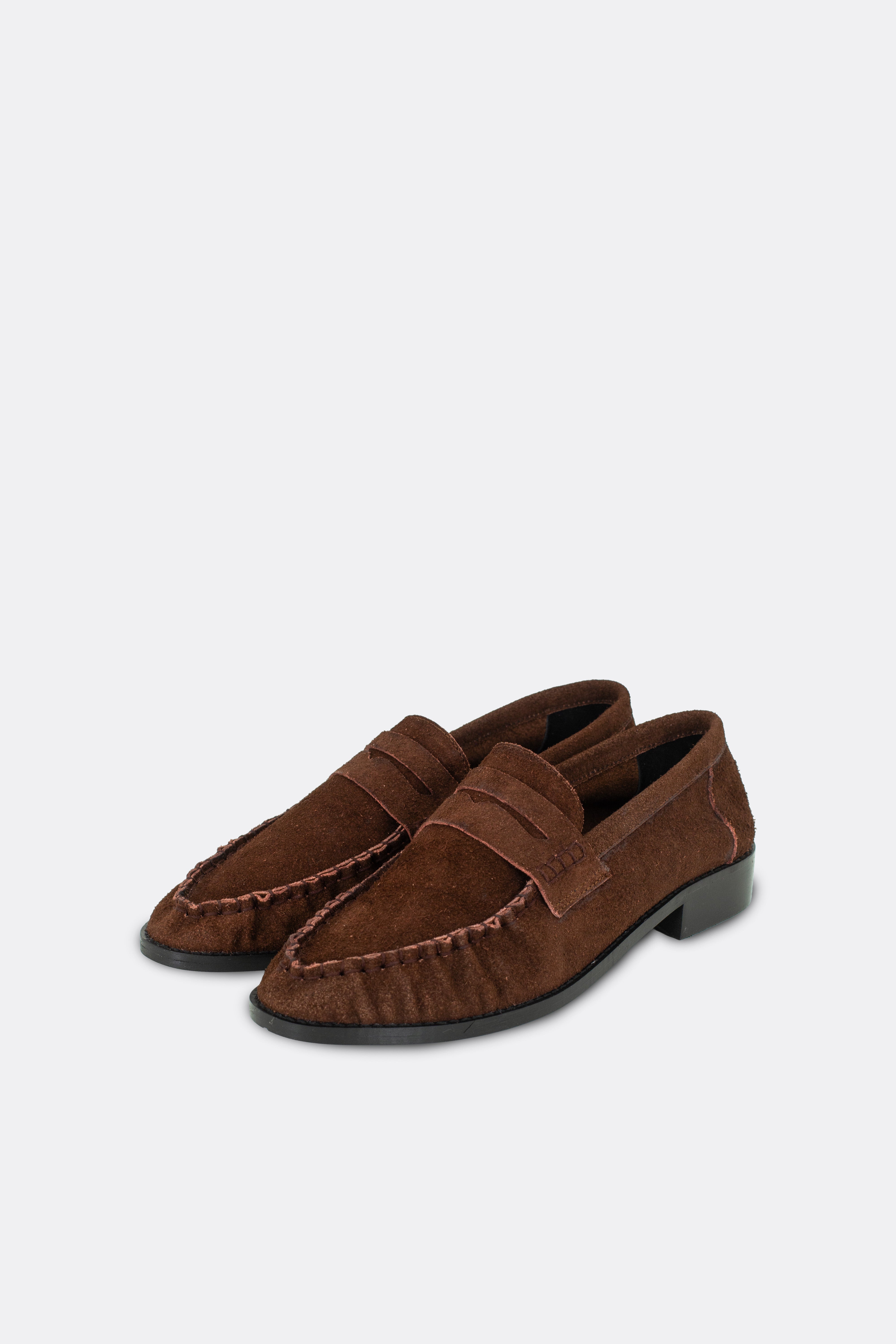 Loaf Shoes Suede Brown