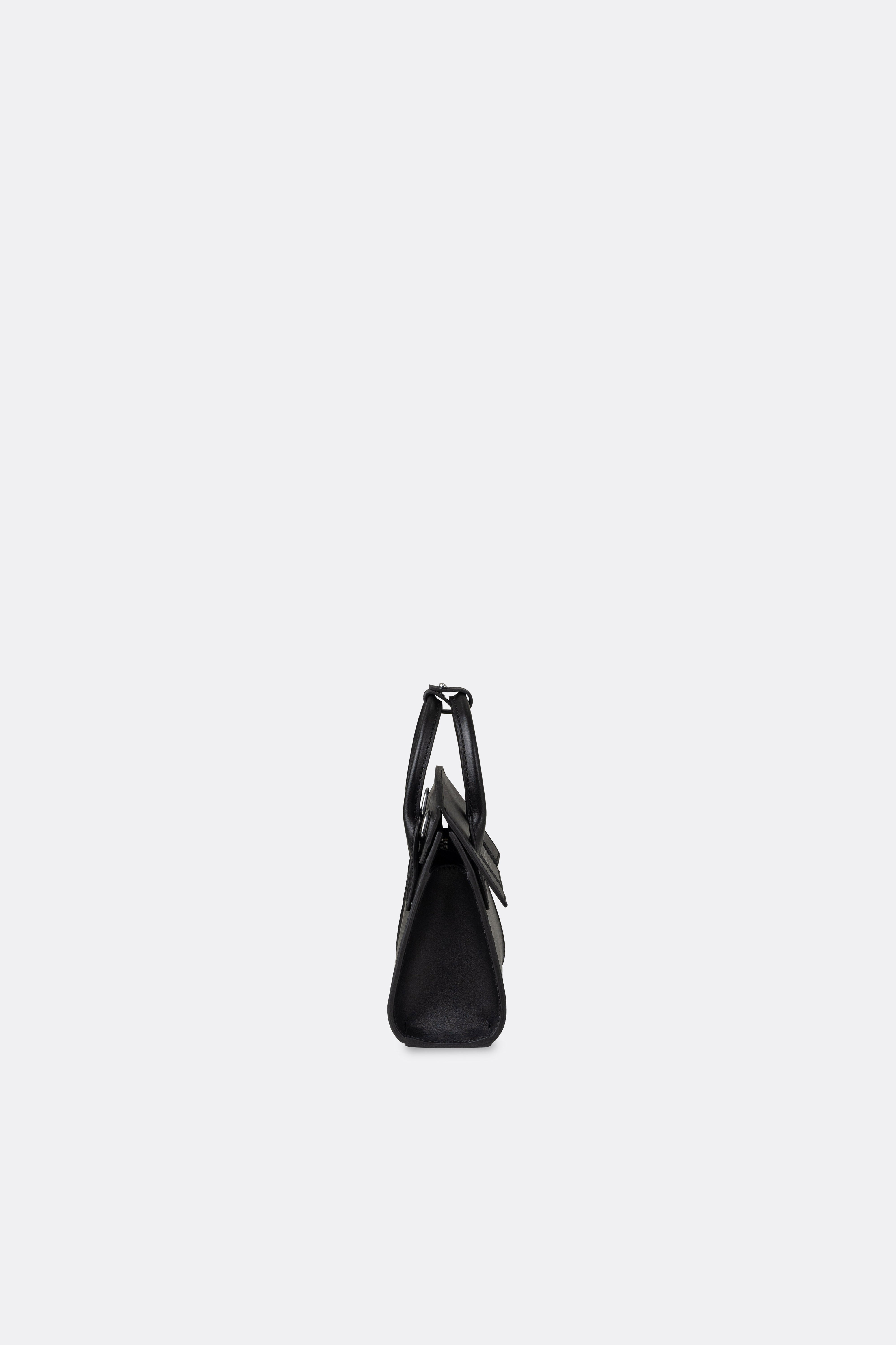 Micro Isolation Bag Nappa Black