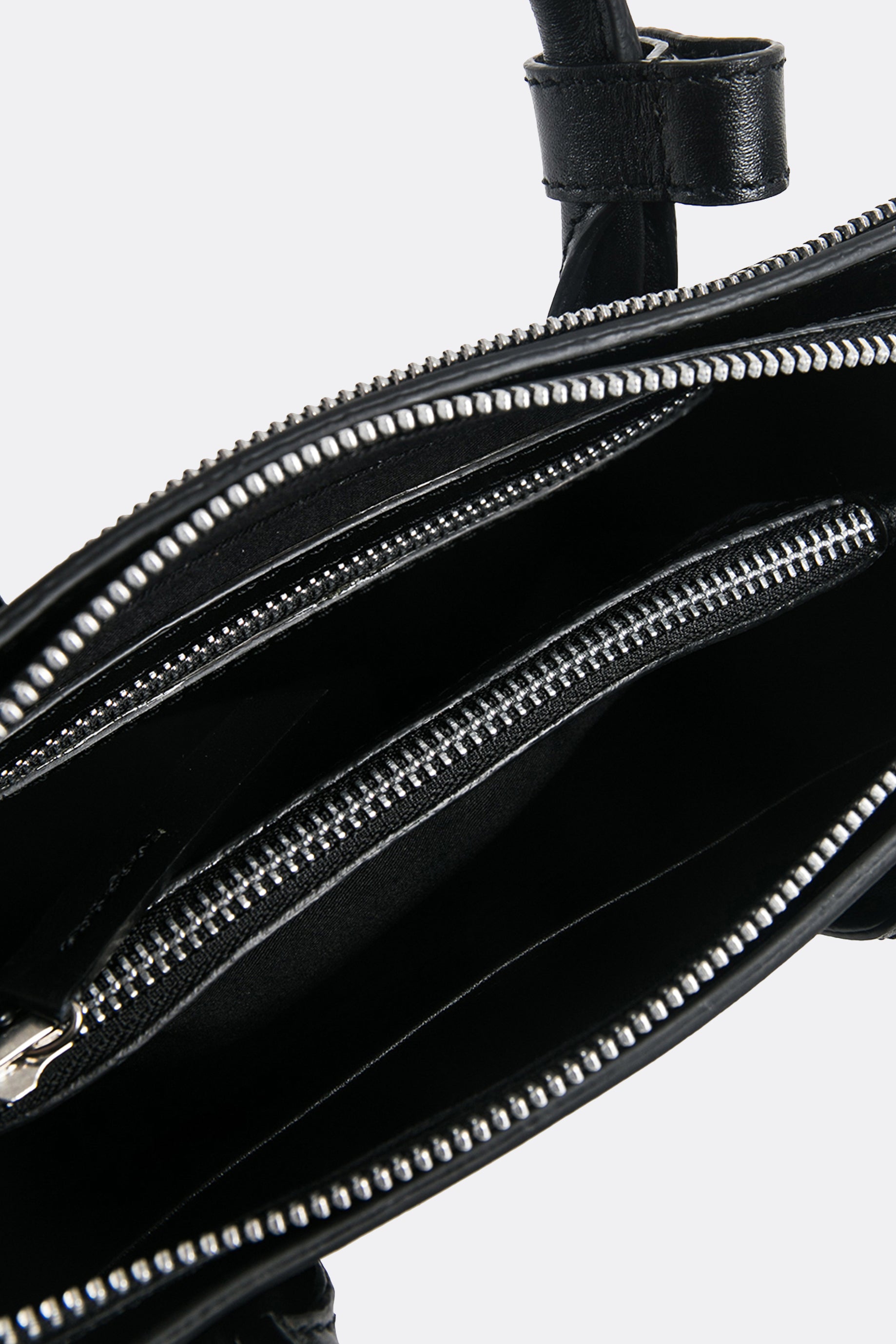 Mini Isolation Bag Nappa Black