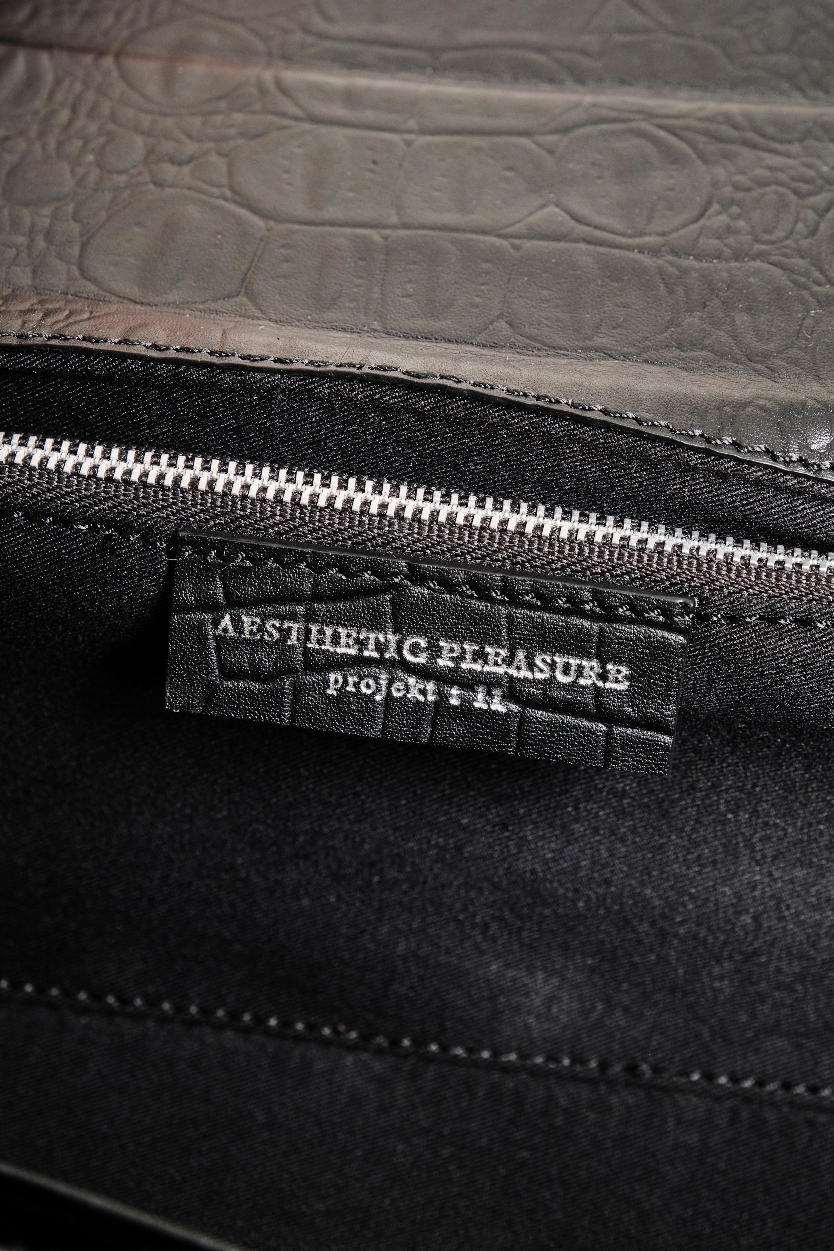 Mini Isolation Bag Croc Brown