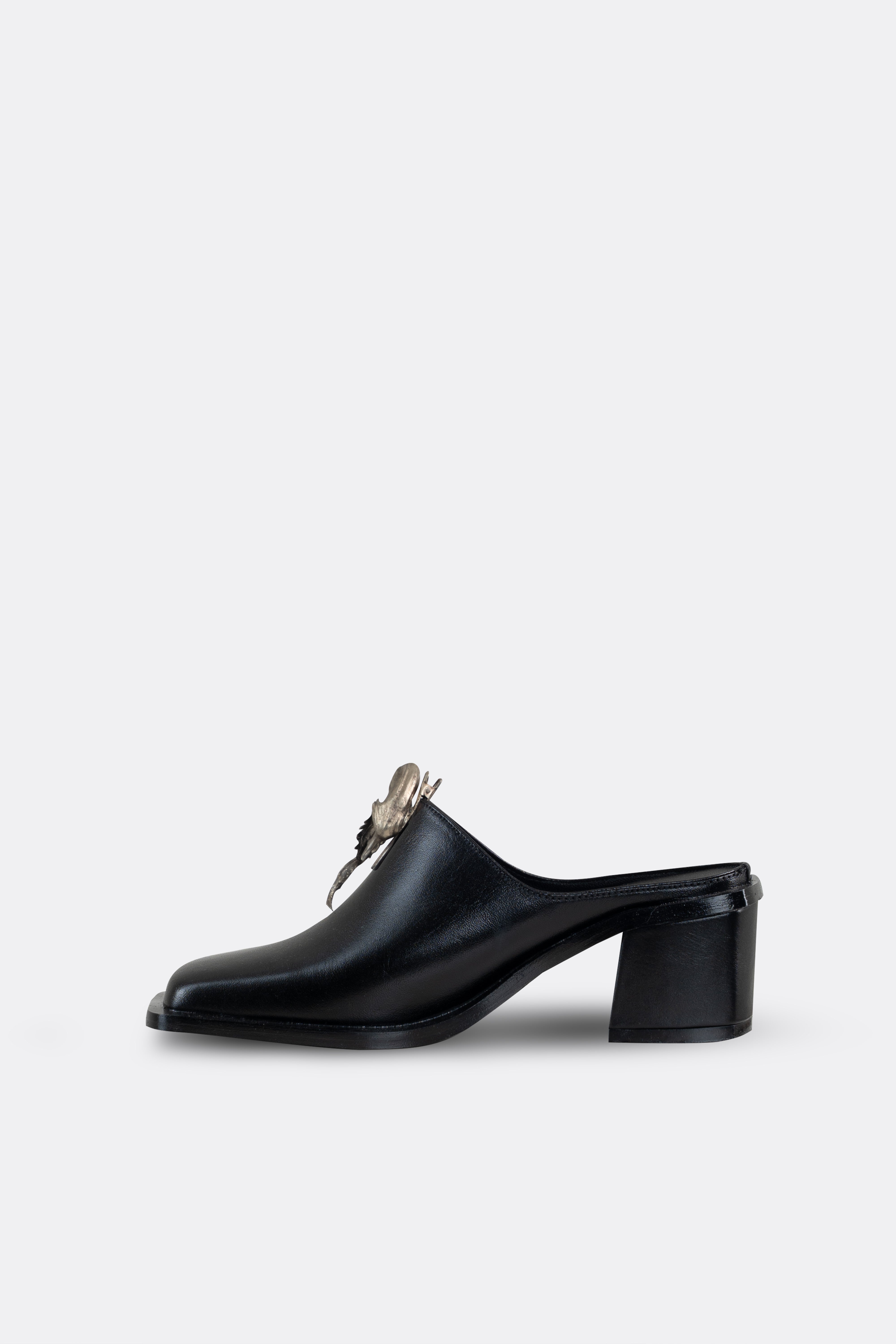 Mahija x AP Naar Mules