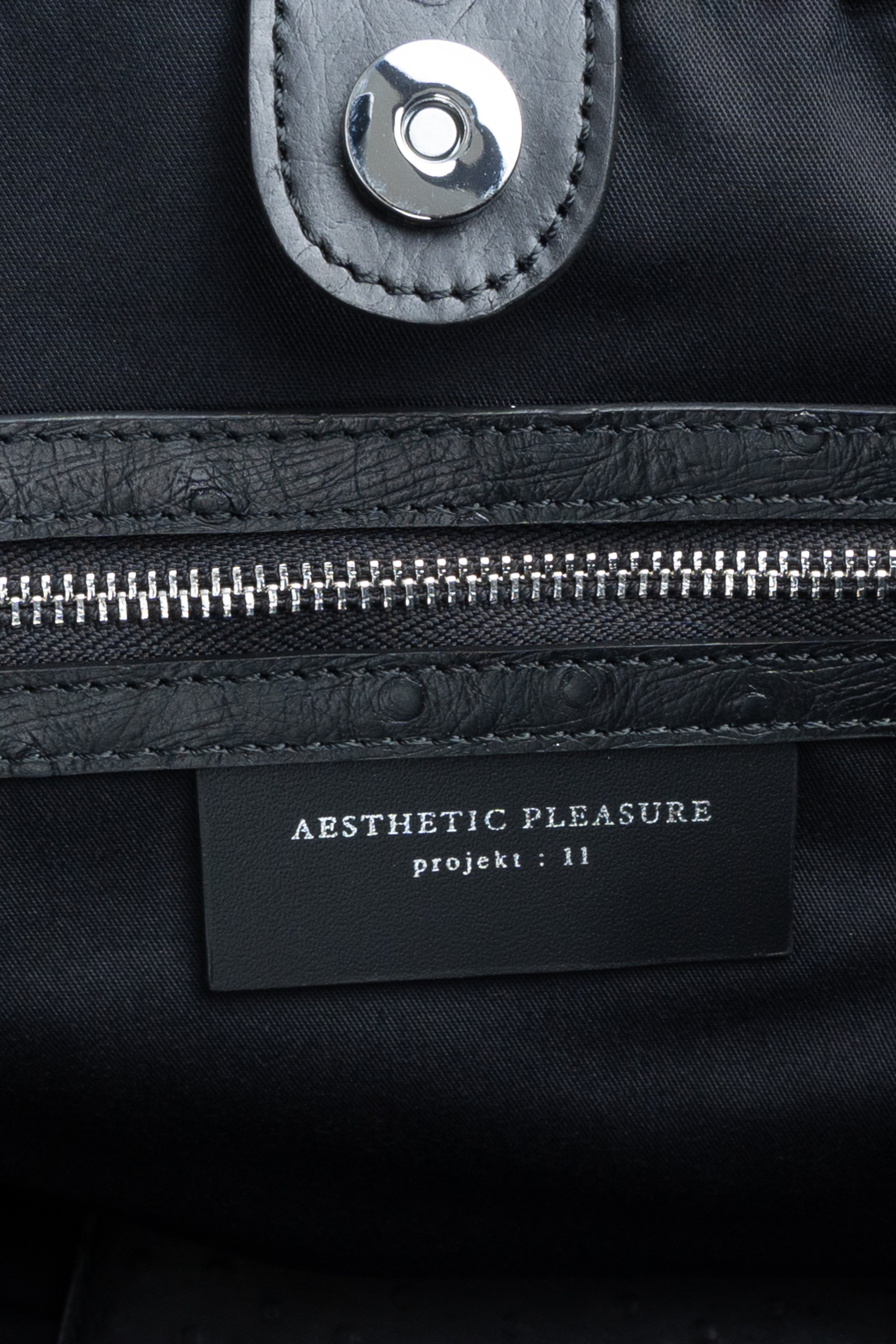 Rocco Bag Ostrich Black