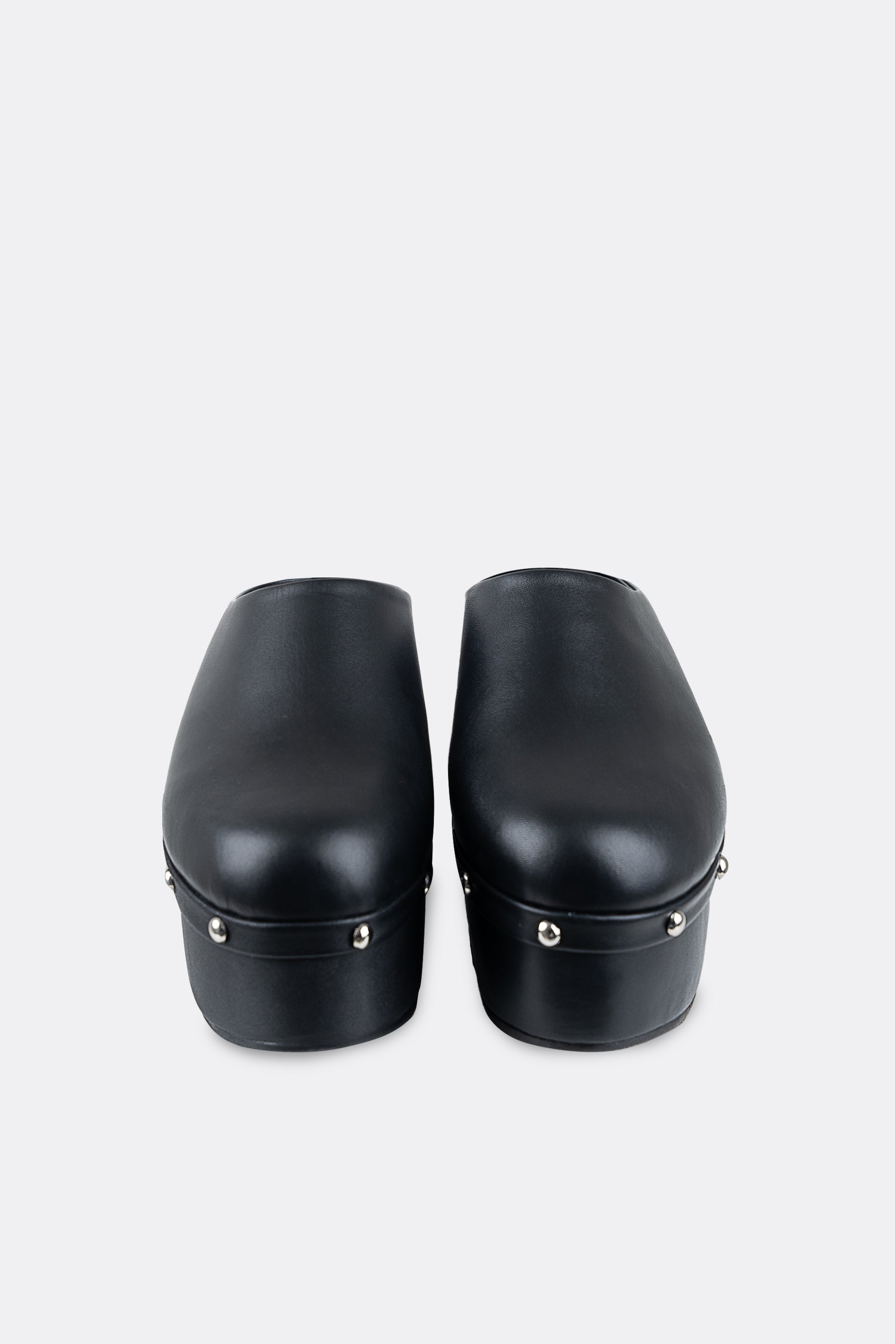 Slug Clogs Black