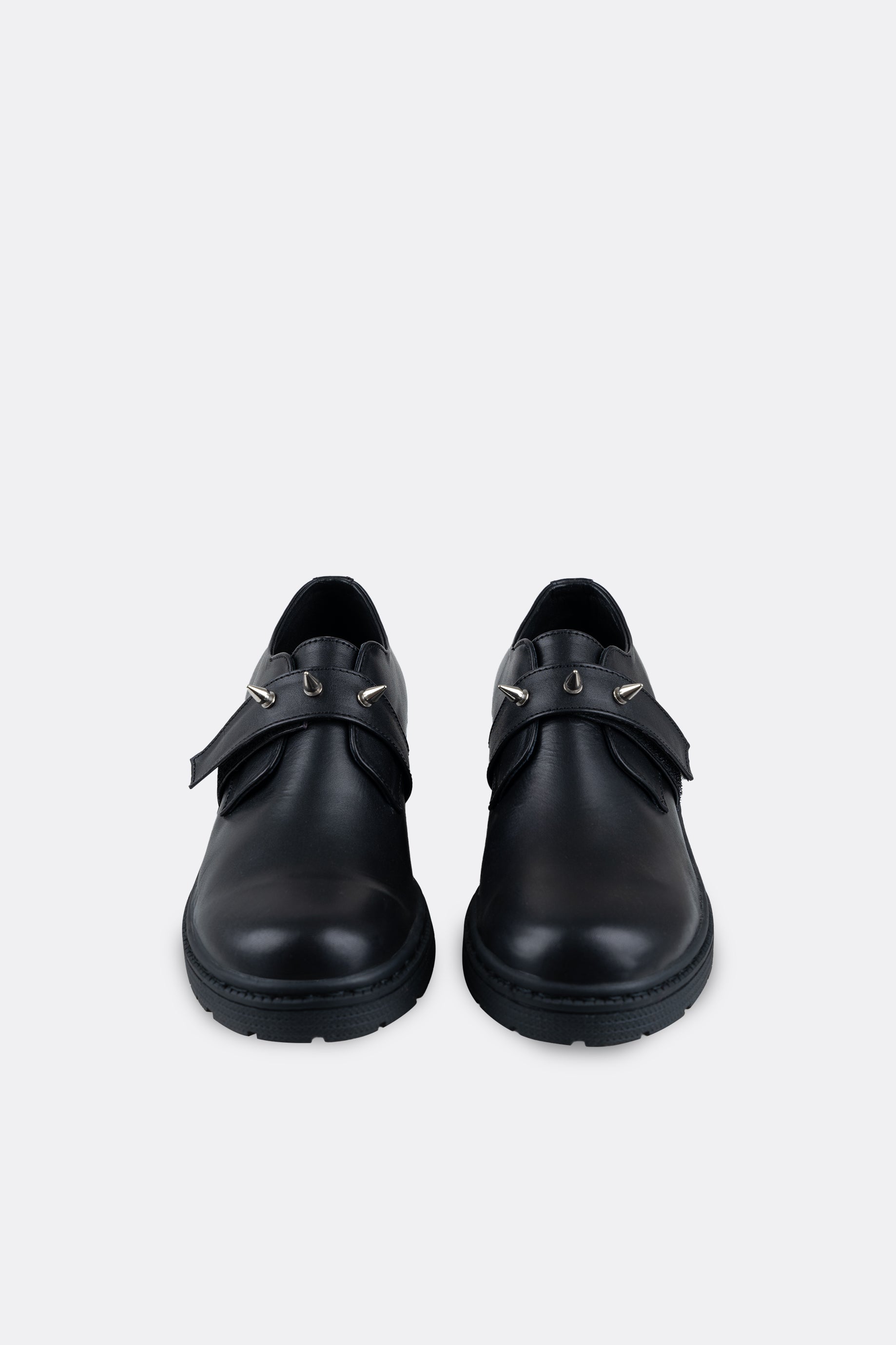 Spear Shoes Black