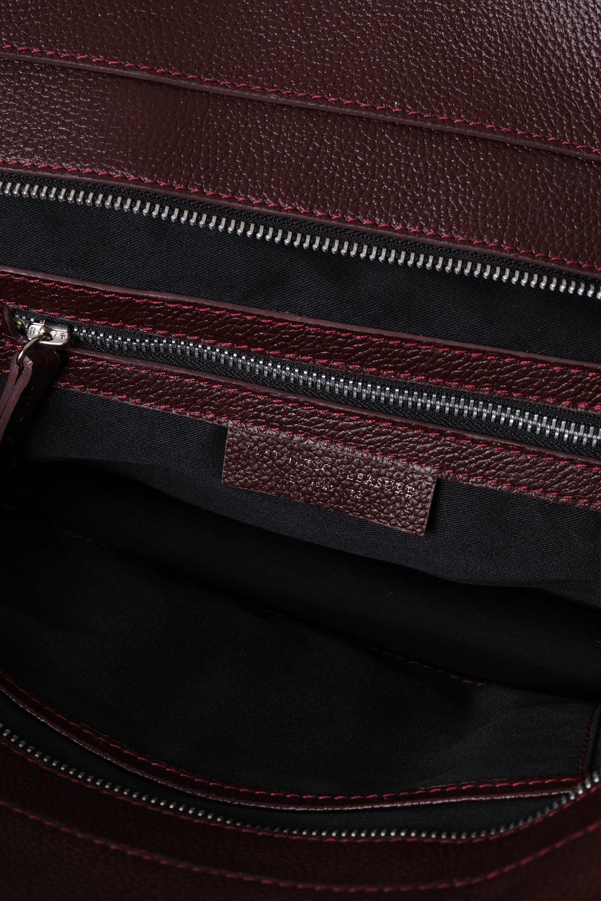 Affix Bag Grain Maroon
