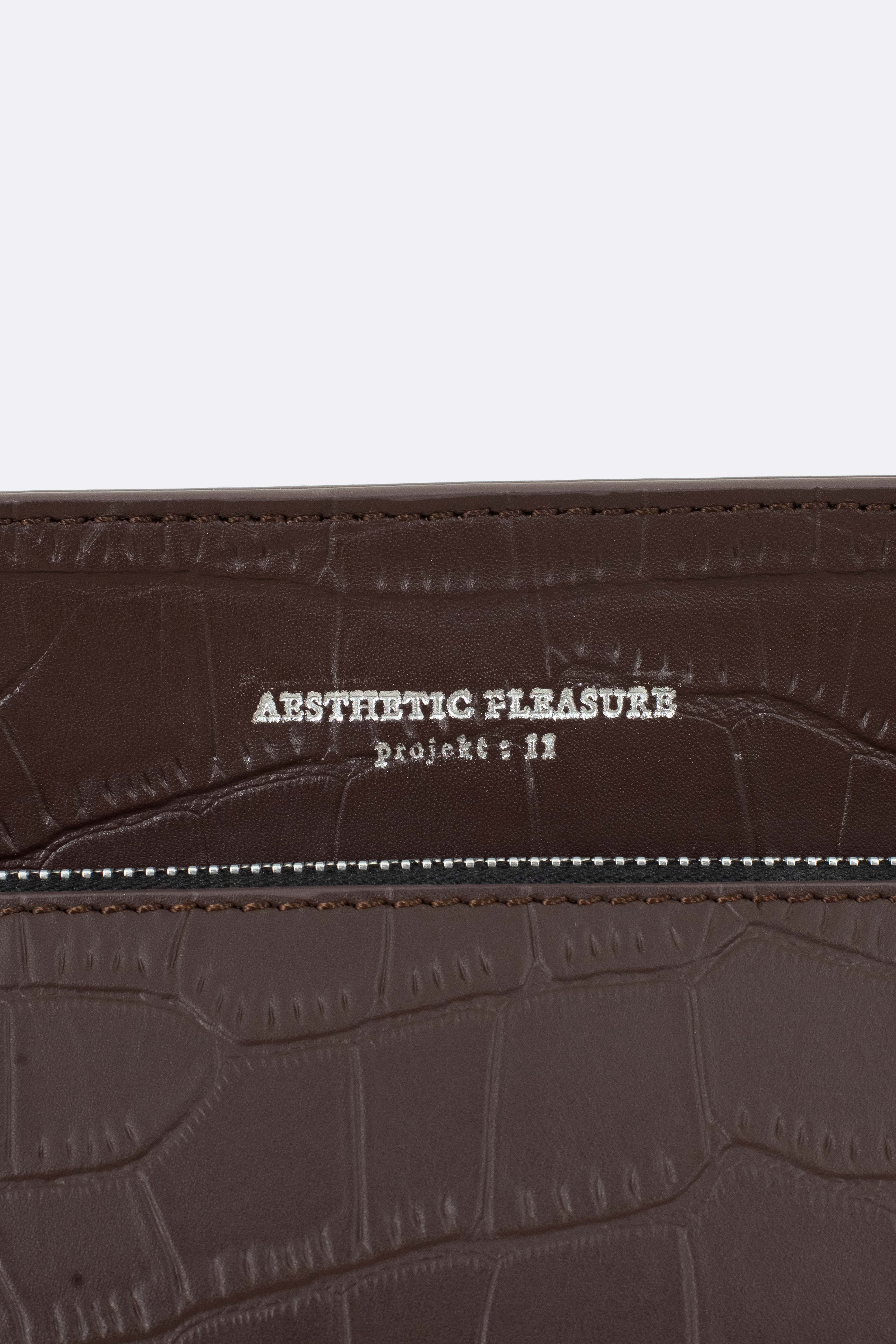 Ace Baguette Bag Alligator Brown