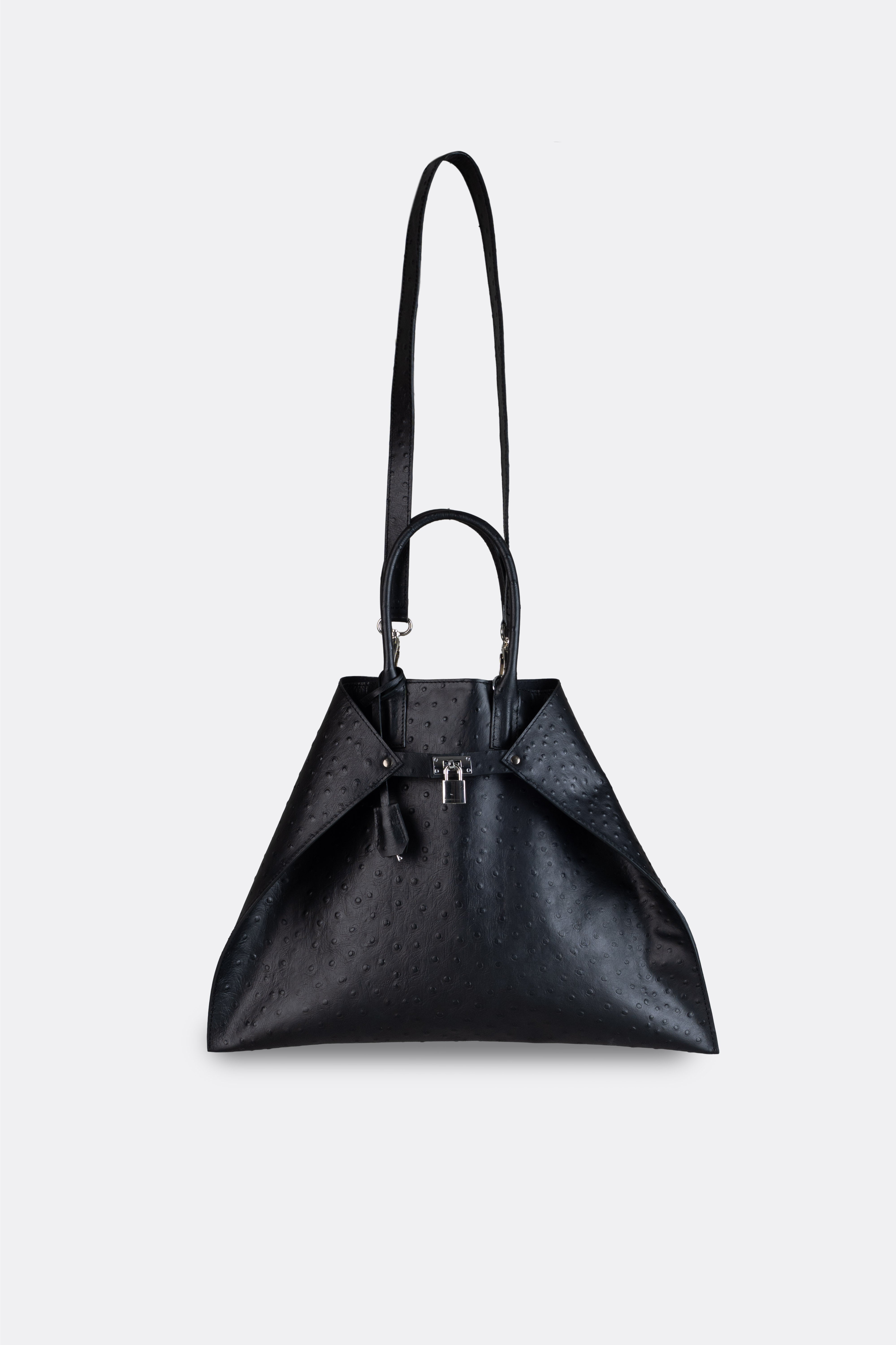 Closer Bag Ostrich Black