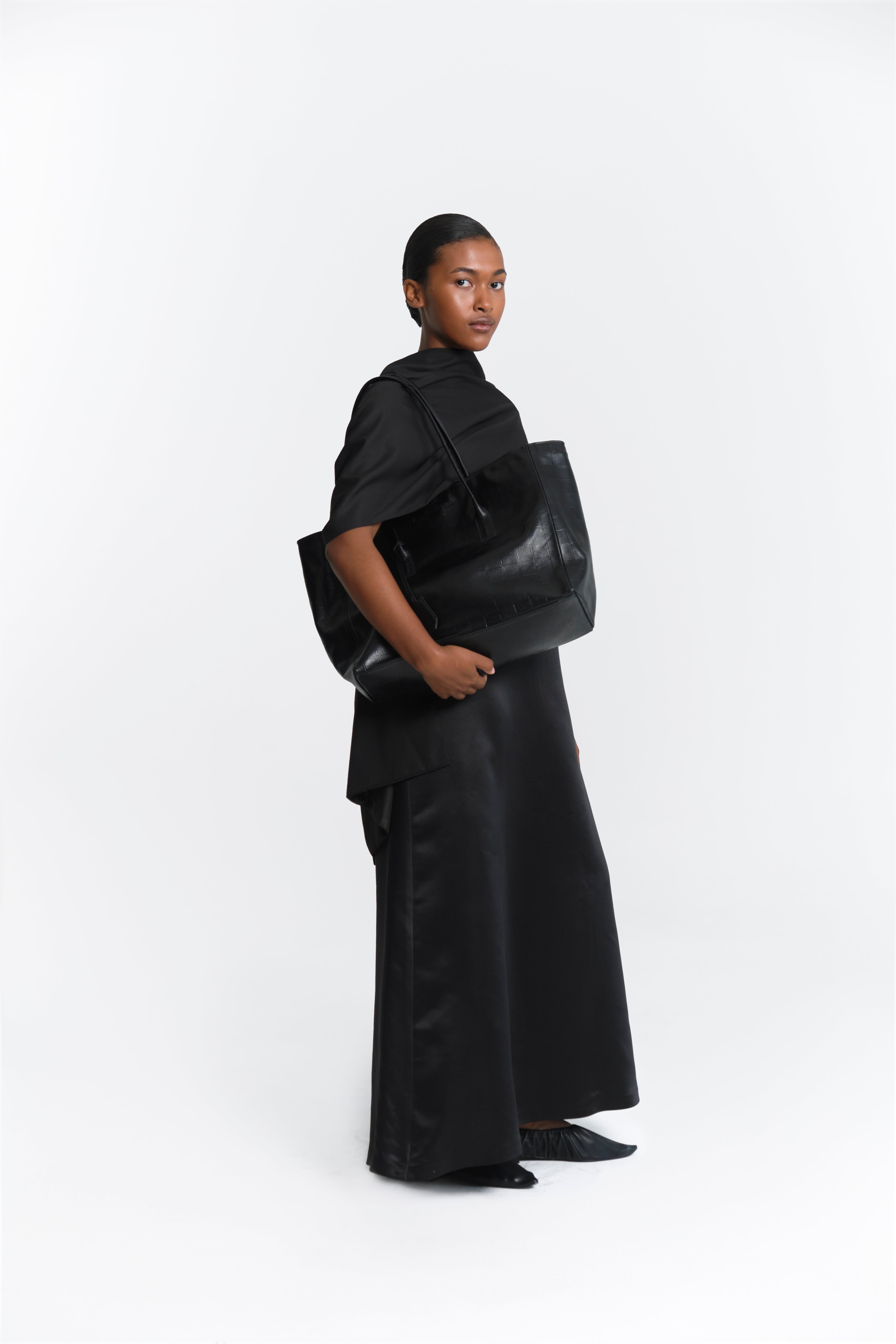 Essens Bag Check Black
