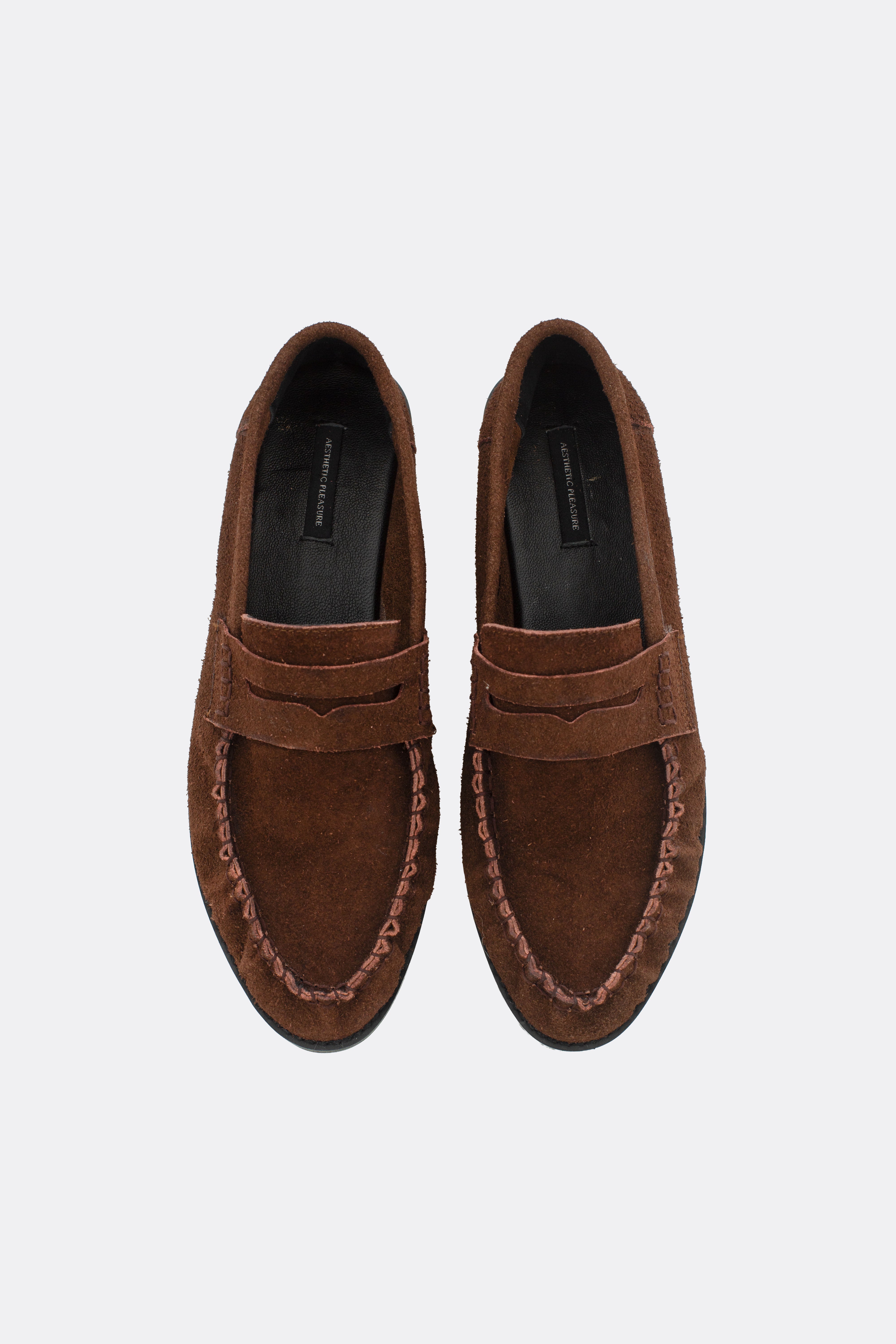 Loaf Shoes Suede Brown