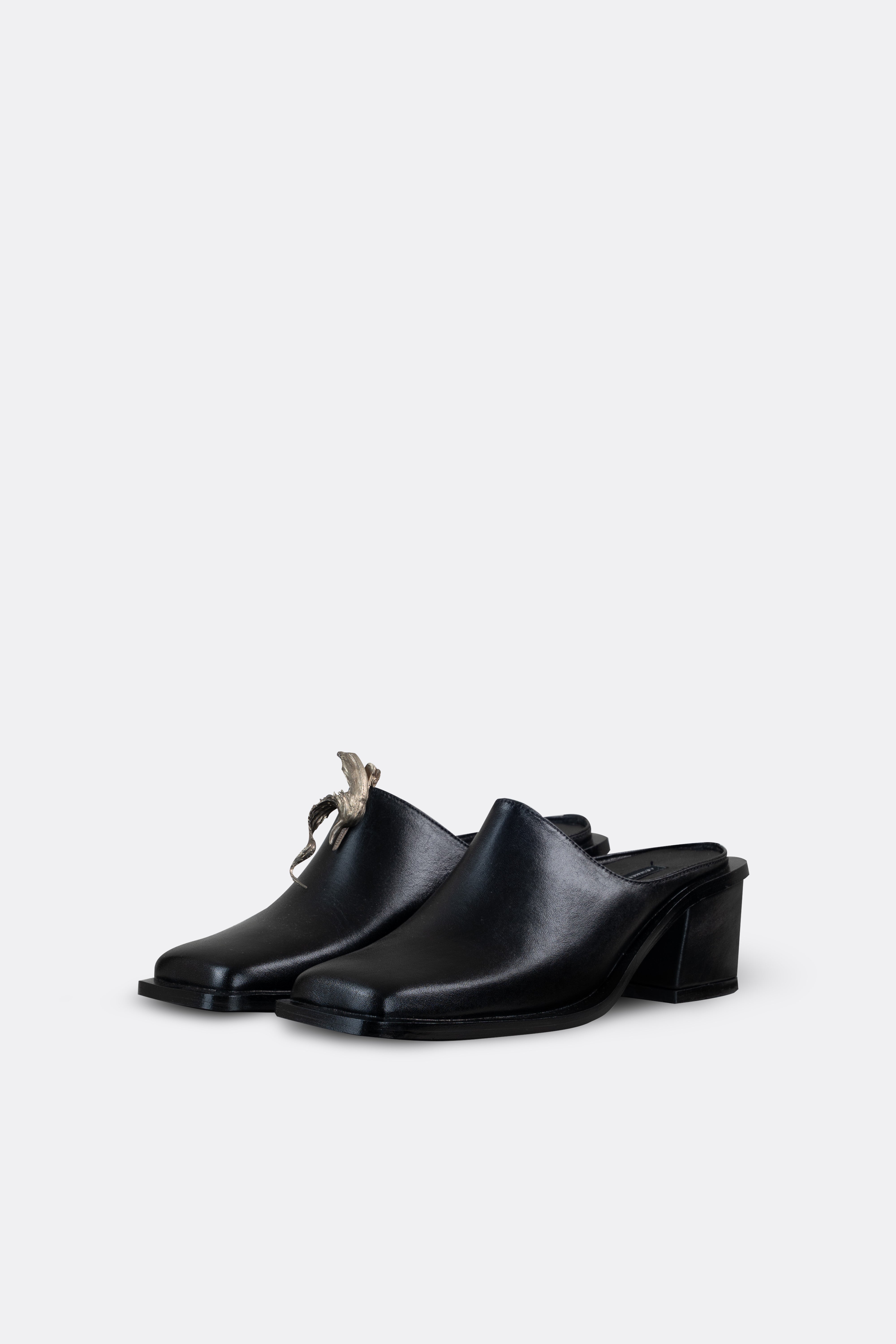 Mahija x AP Naar Mules