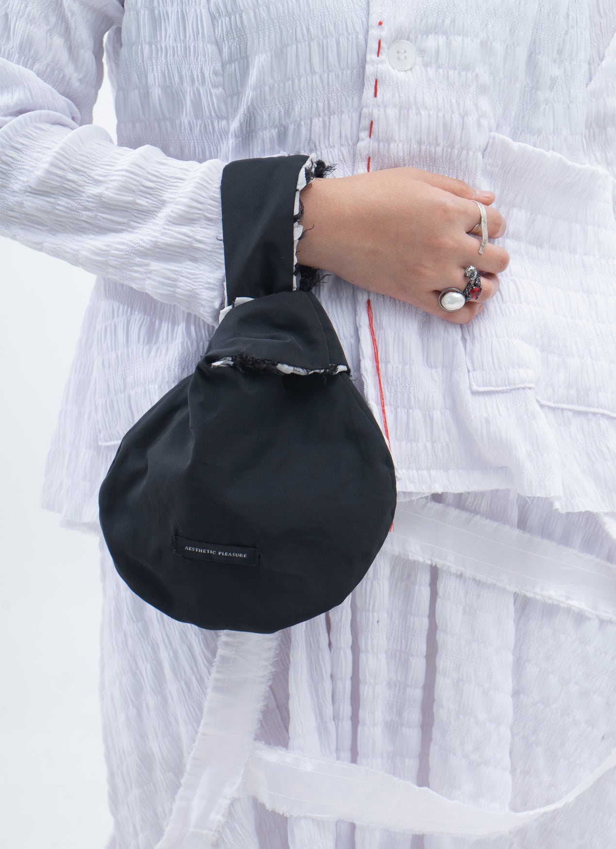 Rose Hand Bag Black