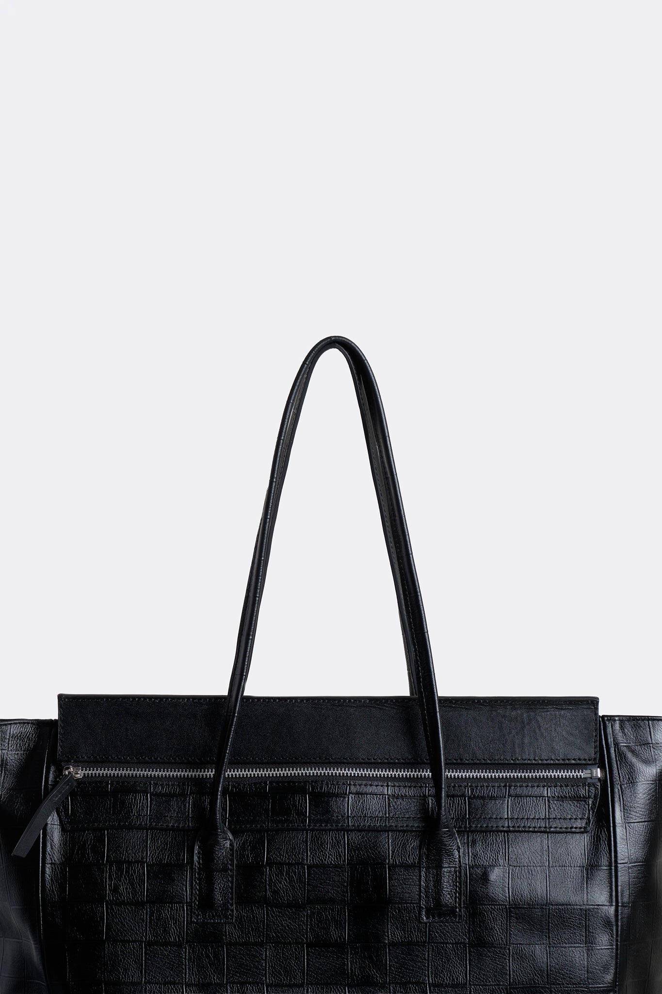 Slits Flap Essens Large Nappa Black